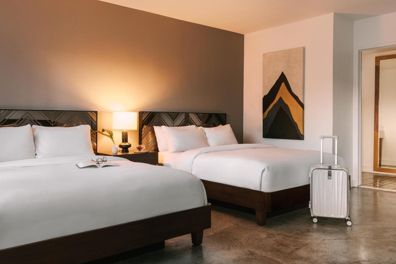 Hotel The V Powered By Sonder Palm Springs Habitación foto