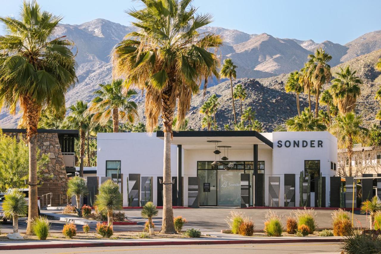 Hotel The V Powered By Sonder Palm Springs Exterior foto